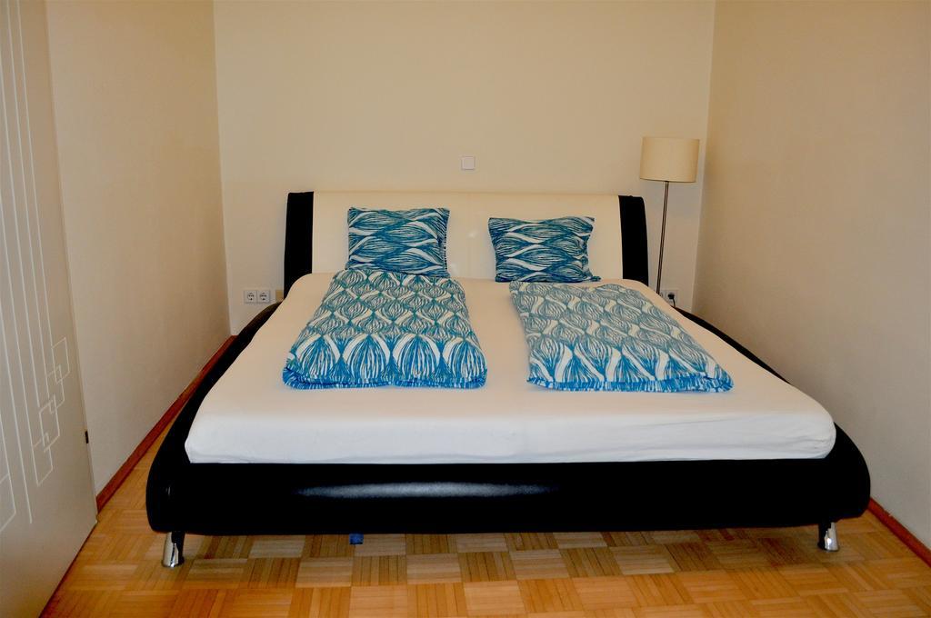 Apartment Debo Marc-aurel-strasse *